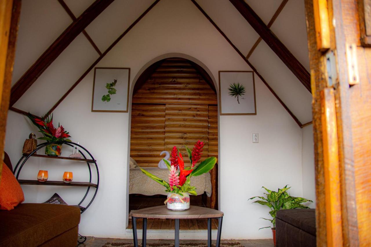 Pacuare Mountain Lodge Tres Equis ภายนอก รูปภาพ